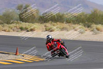 media/Oct-08-2022-SoCal Trackdays (Sat) [[1fc3beec89]]/Turn 10 (945am)/